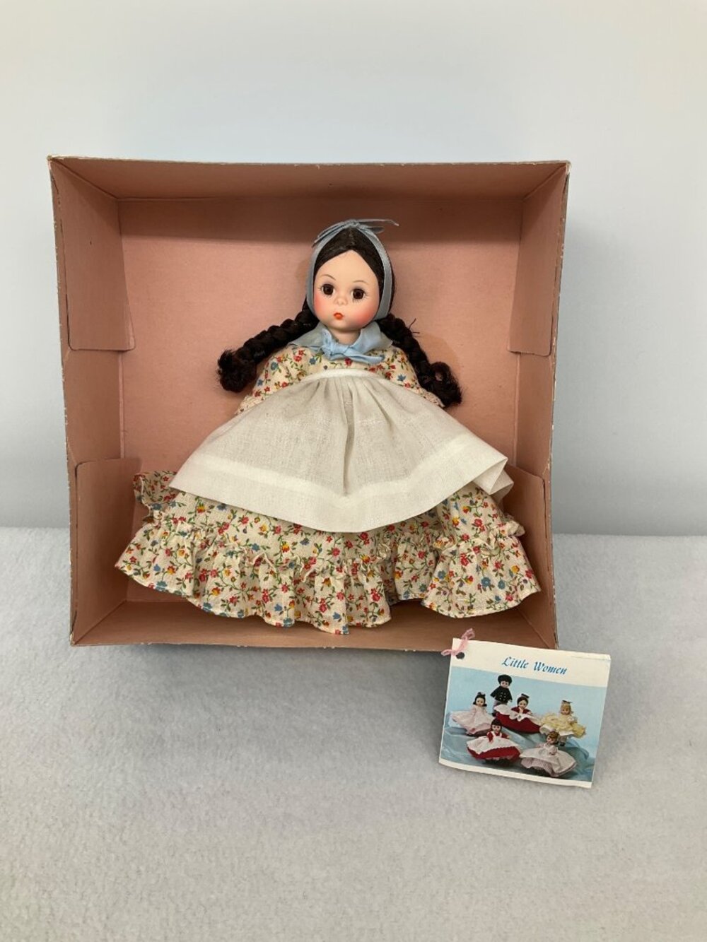 Madame Alexander Argentine 571 International Doll In Box With Tag